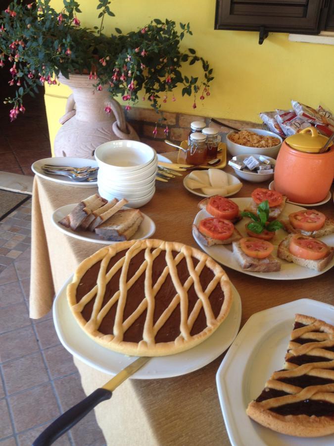 Agriturismo La Rustica Pianella Kültér fotó